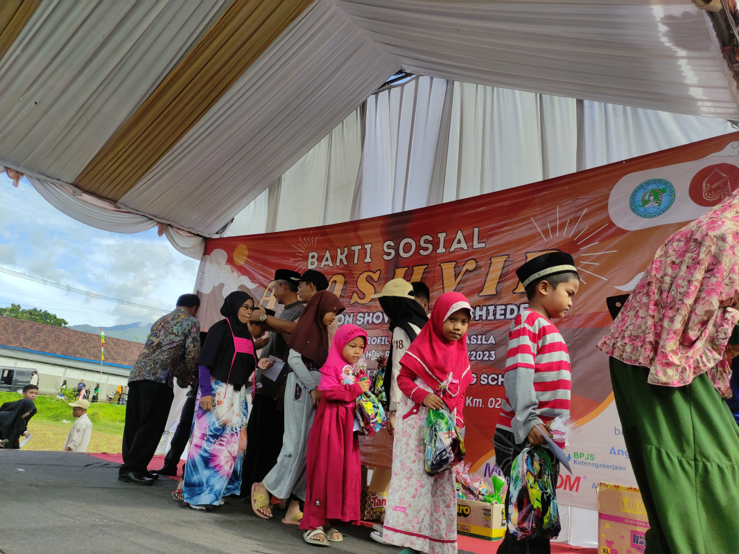 Refleksi dan LPJ Kegiatan Bakti Sosial Ayashvir 2023